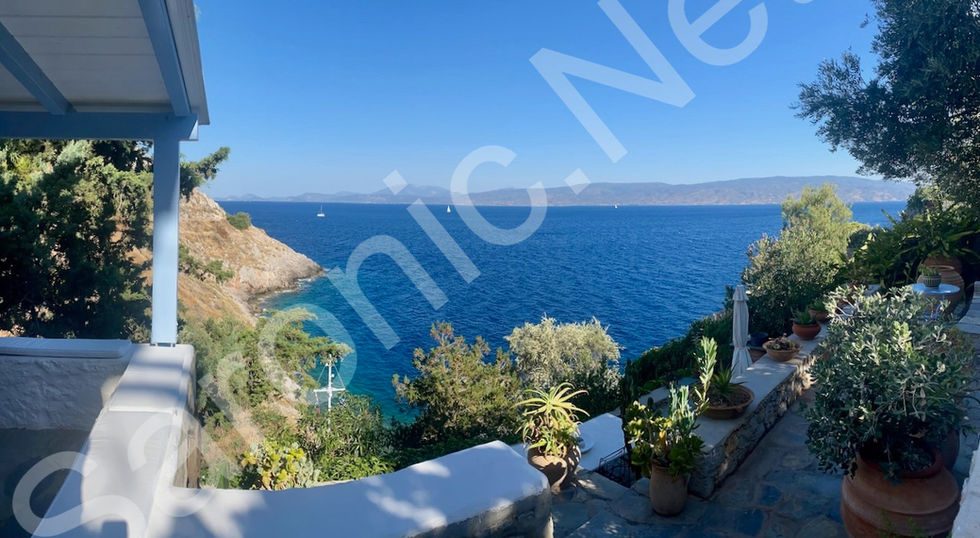sea front, 3 bedroom house for sale on hydra island greece