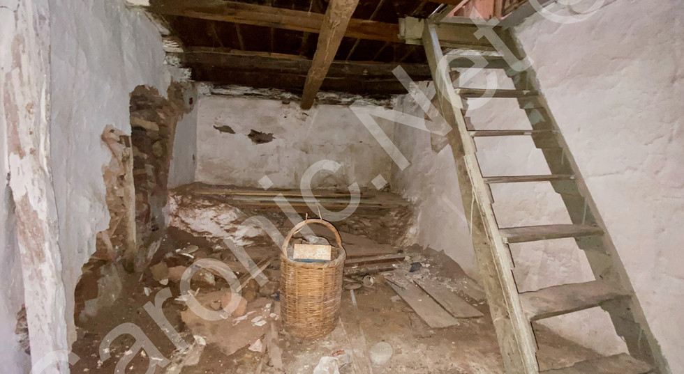 Opportunity to build a substantial family home or 3 separate apartments on Hydra Island Greece