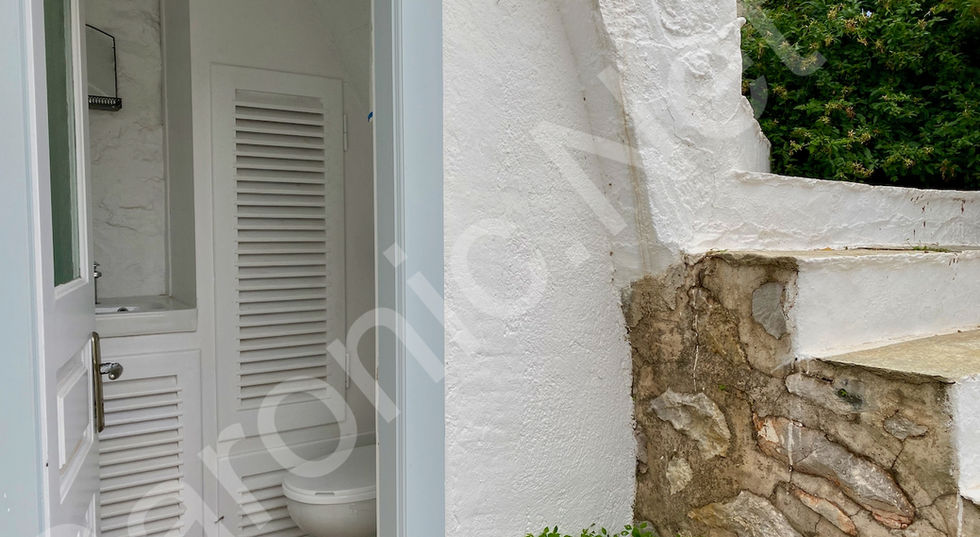 2 bedroom house for sale on hydra island greece