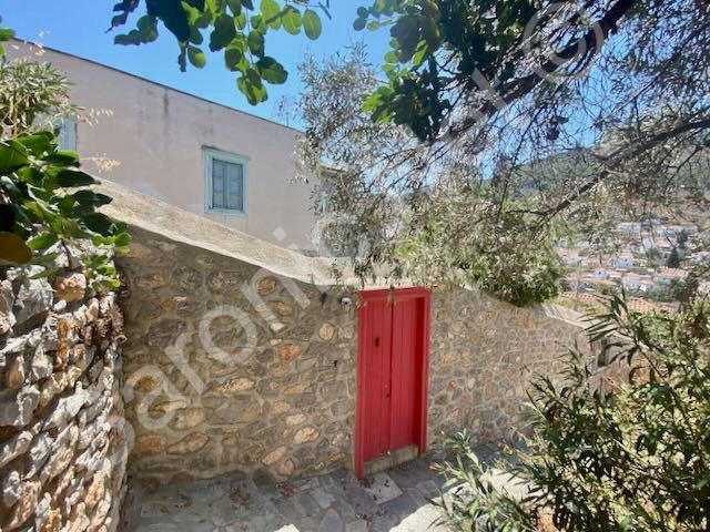 3 bedroom large house for sale hydra island greece