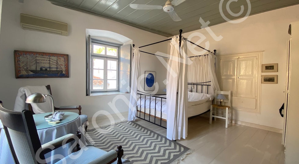 prestigious 3 bedroom house for sale on hydra island greece