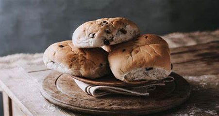 EASY PEASY LEMON SQUEEZY TEACAKE