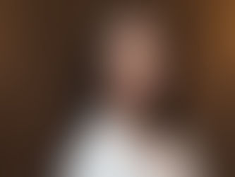 Tuğçe Aybek’in yeni single çalışması “Uzağında” yayınlandı