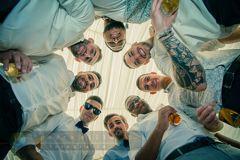 Sorrisos e convidados