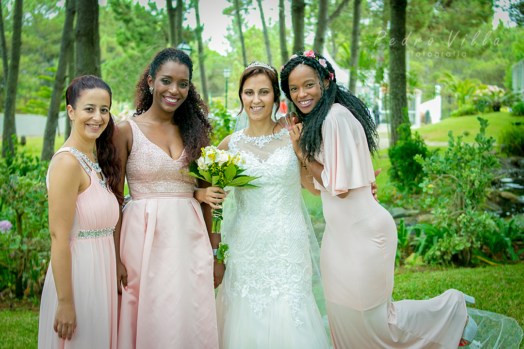 Noiva e damas de honor