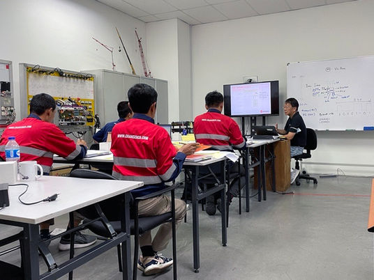 Un centre de formation à Singapour développe de meilleures pratiques