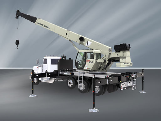 Manitowoc presenta la nueva serie NBT40-2 de grúas National Crane montadas en camión
