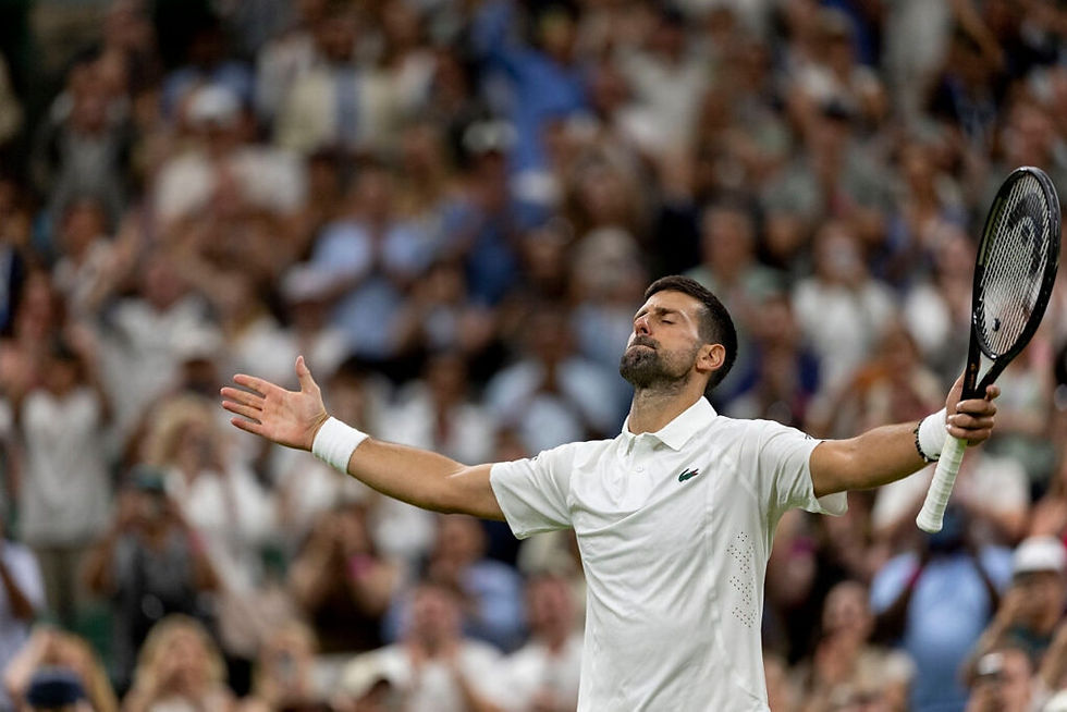 "São partidas como essa que me fazem continuar jogando tênis": Djokovic vence maratona e mira duelo com Sinner
