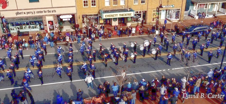 Middletown's 2026 Holiday Spectacular Parade artwork