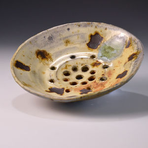 berry strainer bowl