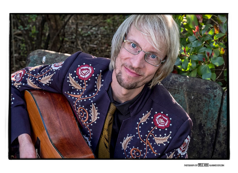 KYLE DILLINGHAM_by-AlanMESSER_F4728 (1).