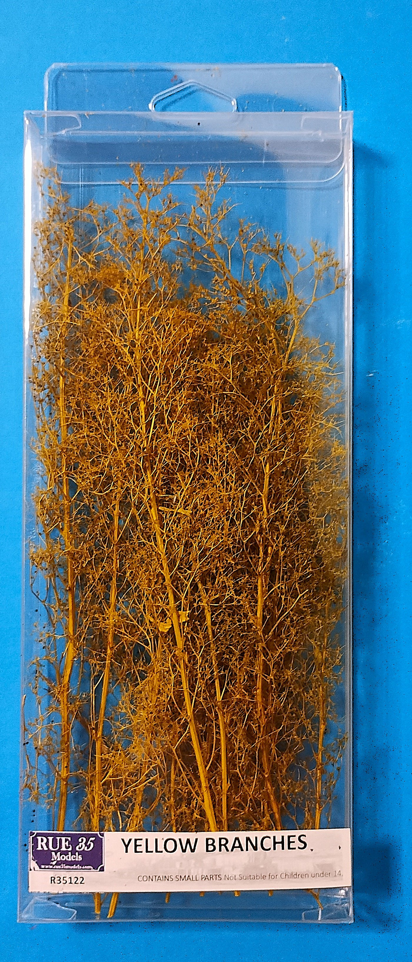TREE BRANCHES AUTUMN YELLOW