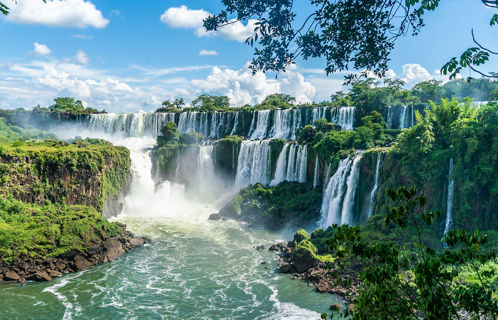 Argentina_private-Iguazu-Falls-tours.jpg
