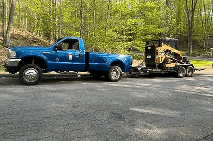 Spring & Fall Cleanup – Keep Your Property Beautiful Year-Round