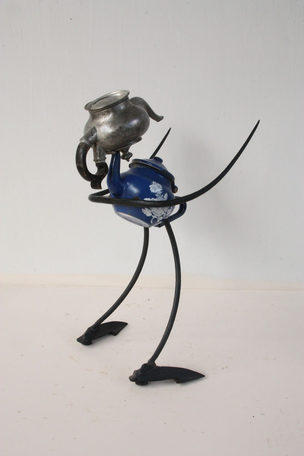 Miniature : Tea all the way