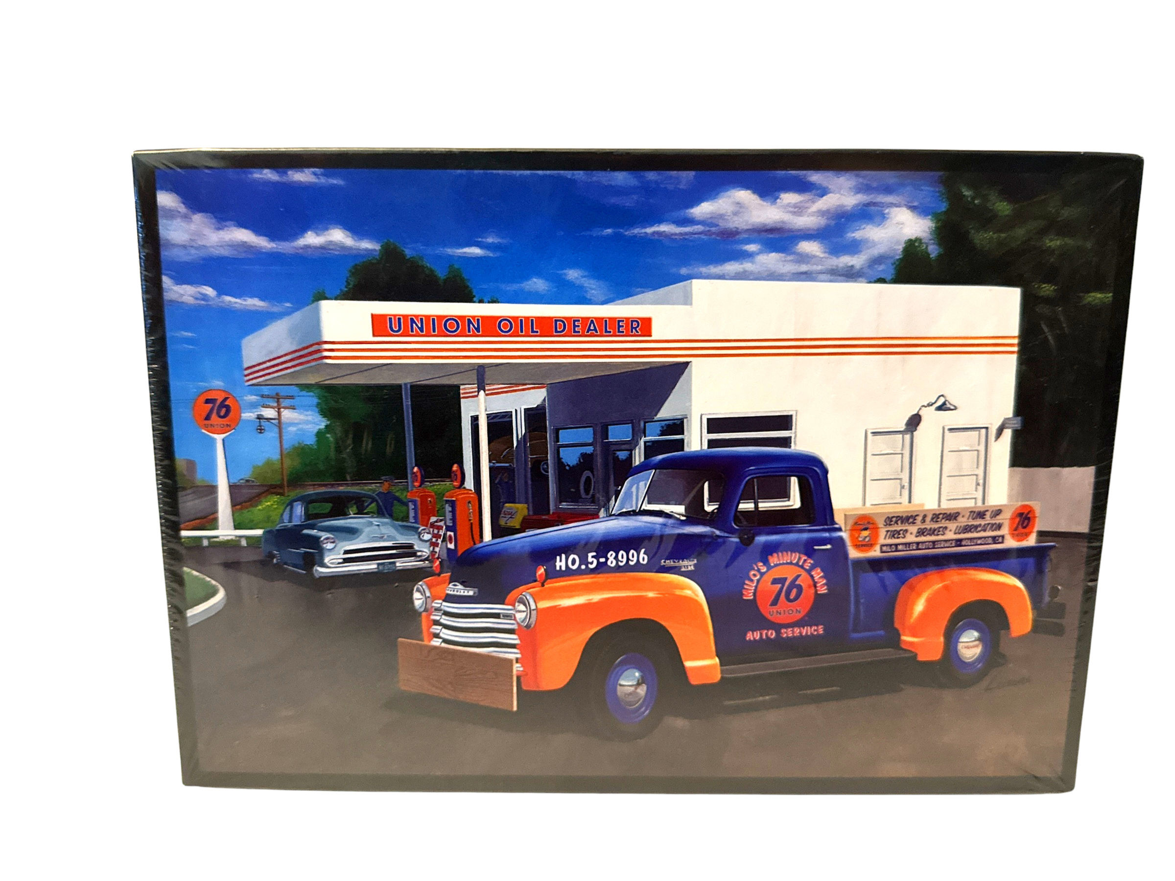 1950 Chevy Pickup (Union 76) 1:25 Scale Model Kit
