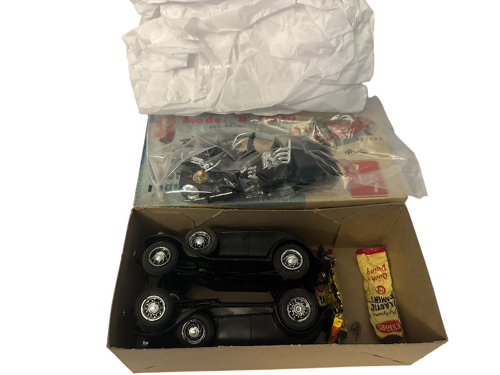 Vintage AMT '32 Model B Ford Modified Sport Roadster 3-in-1 Custom Kit #332 Rare