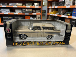 Napa Crown Premiums 1957 Chevy Bel Air Nomad Die Cast 1:24 NIB