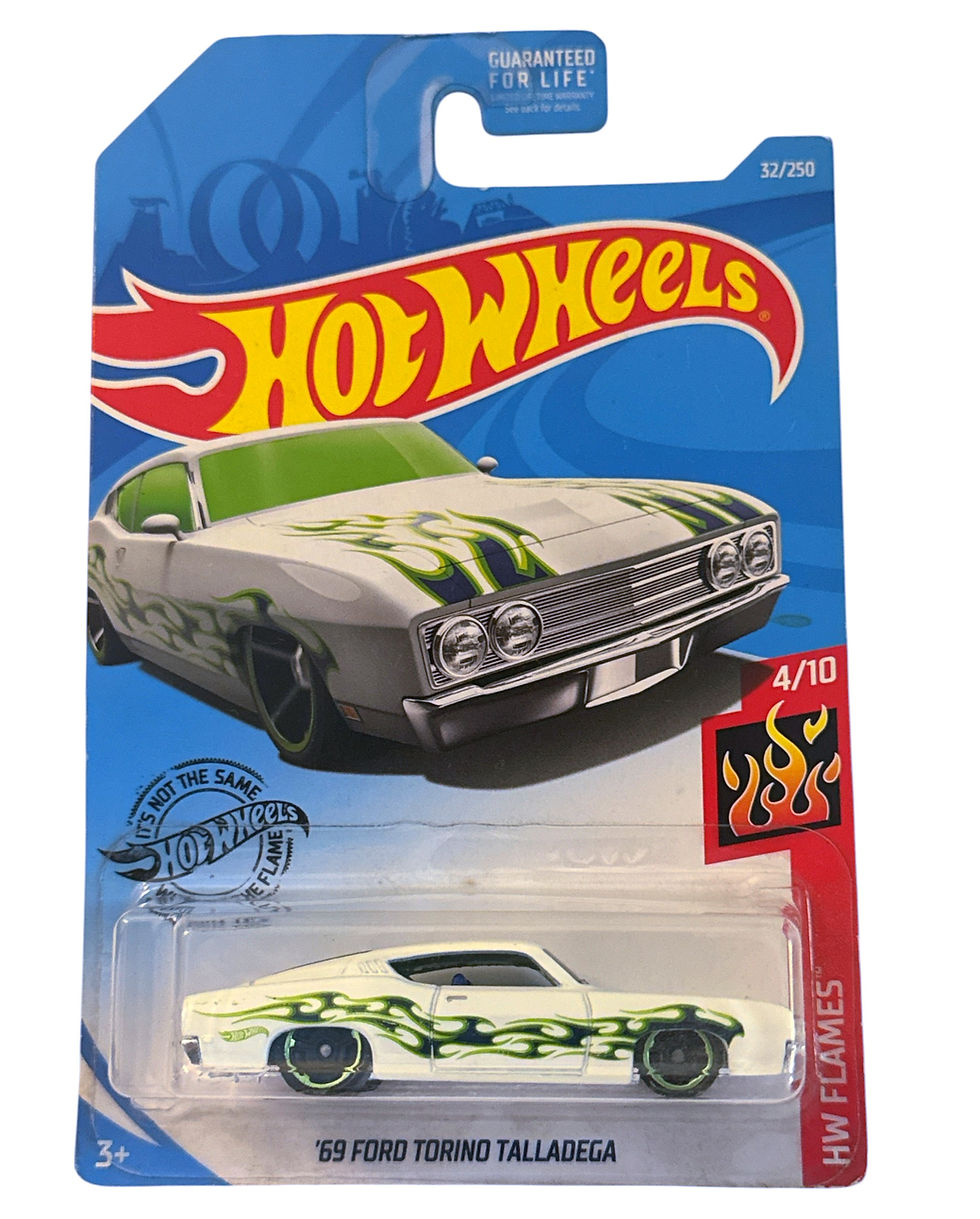 Miniatura: 2019 Hot Wheels #32 HW Flames 4/10 '69 FORD TORINO TALLADEGA White w/BlackPr5Sp