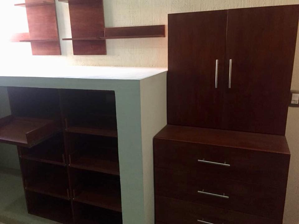 Miniatura: Vestidor MAD
