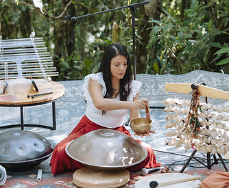 Mauna Handpan Sound healing 2.jpg
