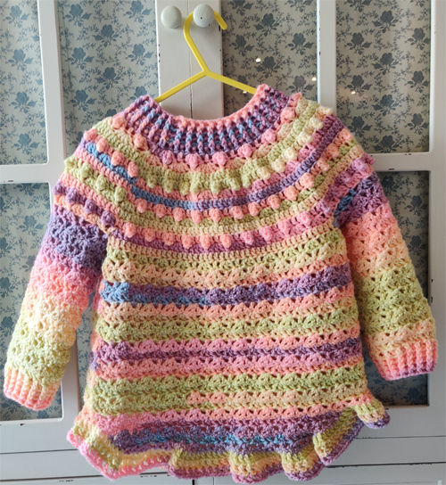 Miniaturbild: Dagna crochet sweater image 11 for SerendipityGDDs by KeefH Web Designs