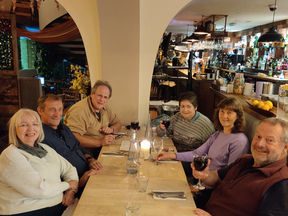 Blog 198 - An almost Autumn travel blog, fun with pals