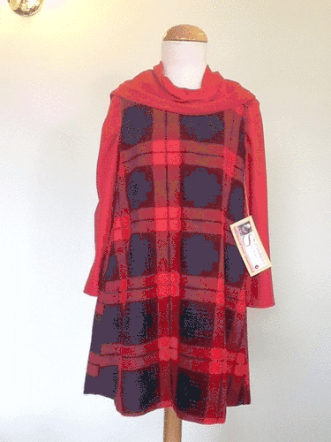 Miniaturebillede: Tartan dress images, dress designed and handmade by SerendipityGDDs, images uploaded by KHWD