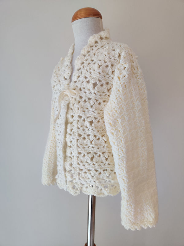 Miniatura: flower girl lace jacket by Serendipity Girls Designer Dresses, uploaded by KeefH Web Designs
