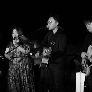 A group band on Bali Wedding