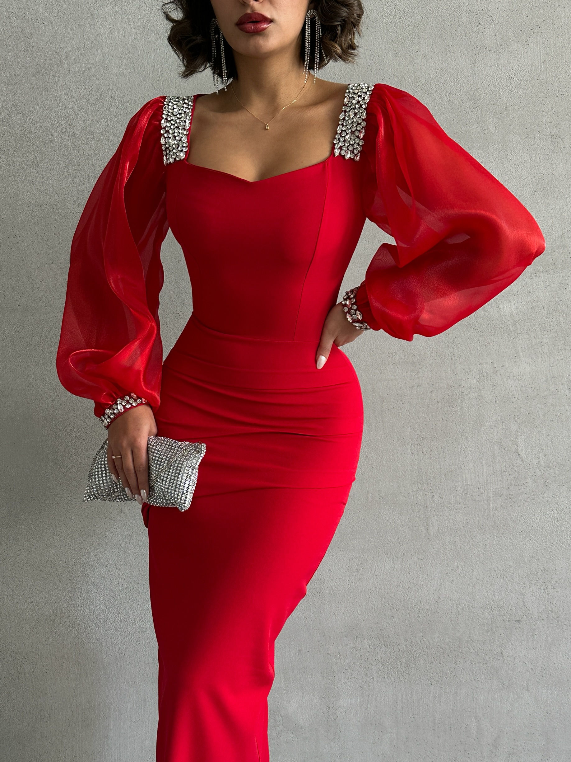 Taş Detaylı Kalp Yaka Abiye