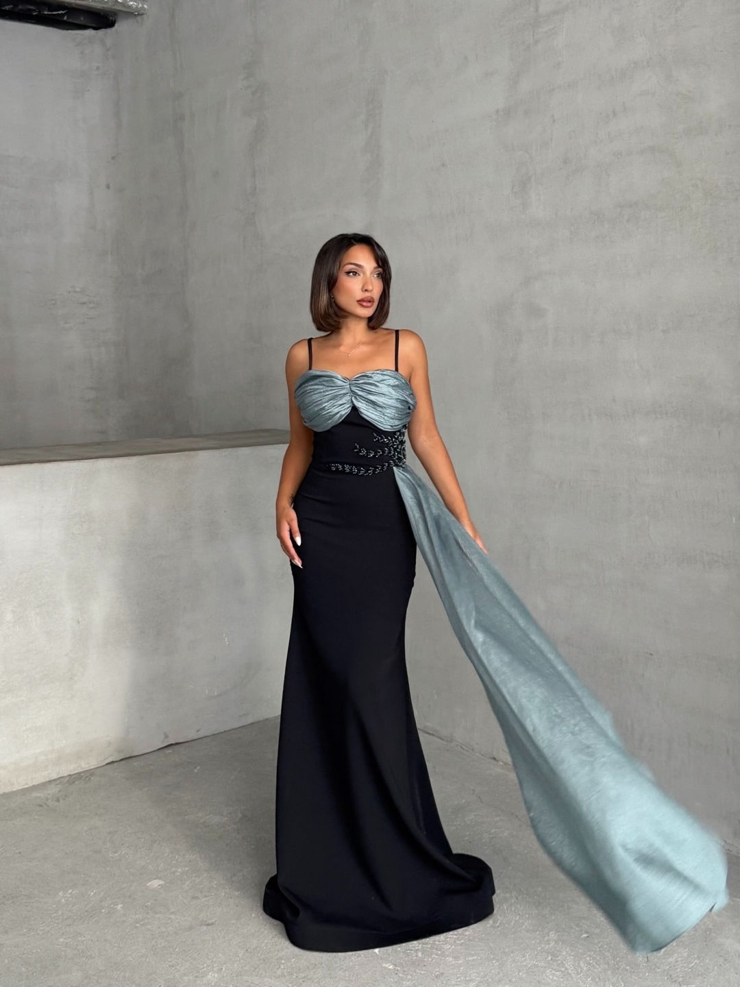 İp Askılı Taşlı Şal Detaylı Abiye