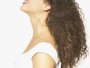 Season's Style: Elevating Your Salon Marketing with Seasonal Promotions