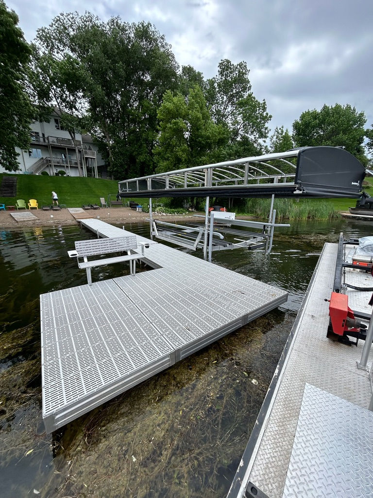 Thumbnail: DAKA Low Pro Aluminum Roll-In Docks