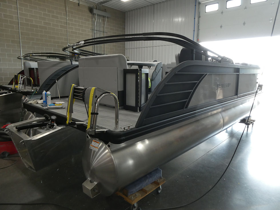 Thumbnail: Flagship Discovery 22' L-Seat w/ 115hp Mercury