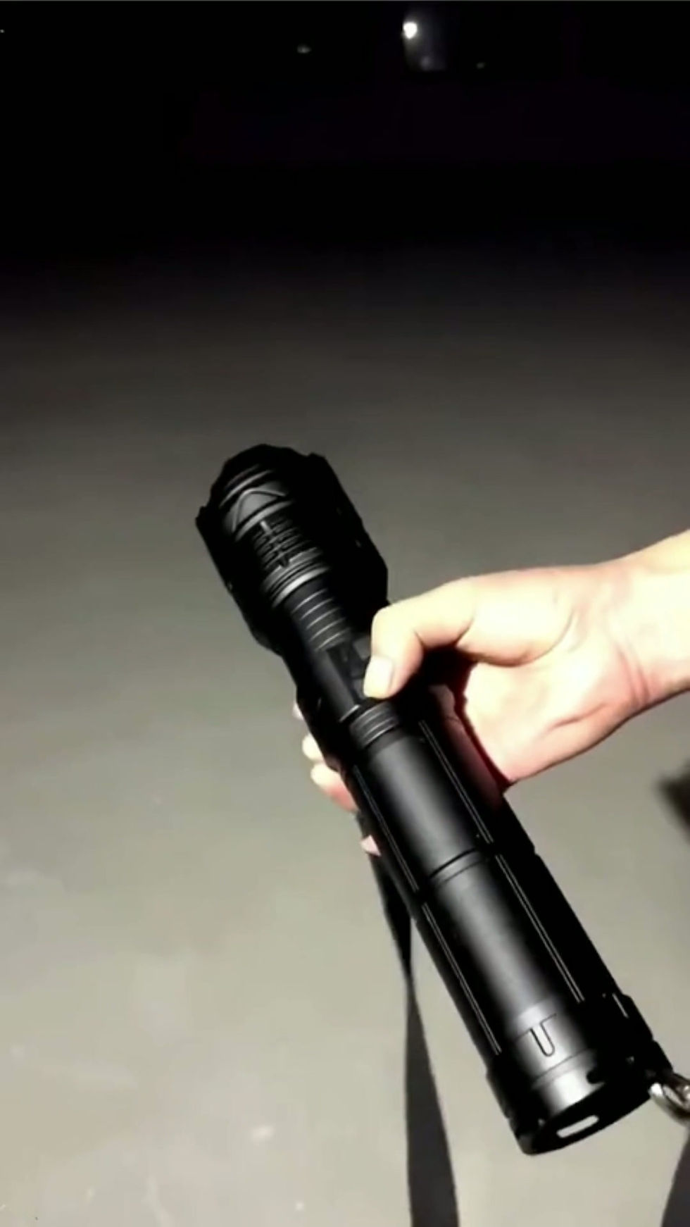 Thumbnail: Titanium Laser Pro Flashlight