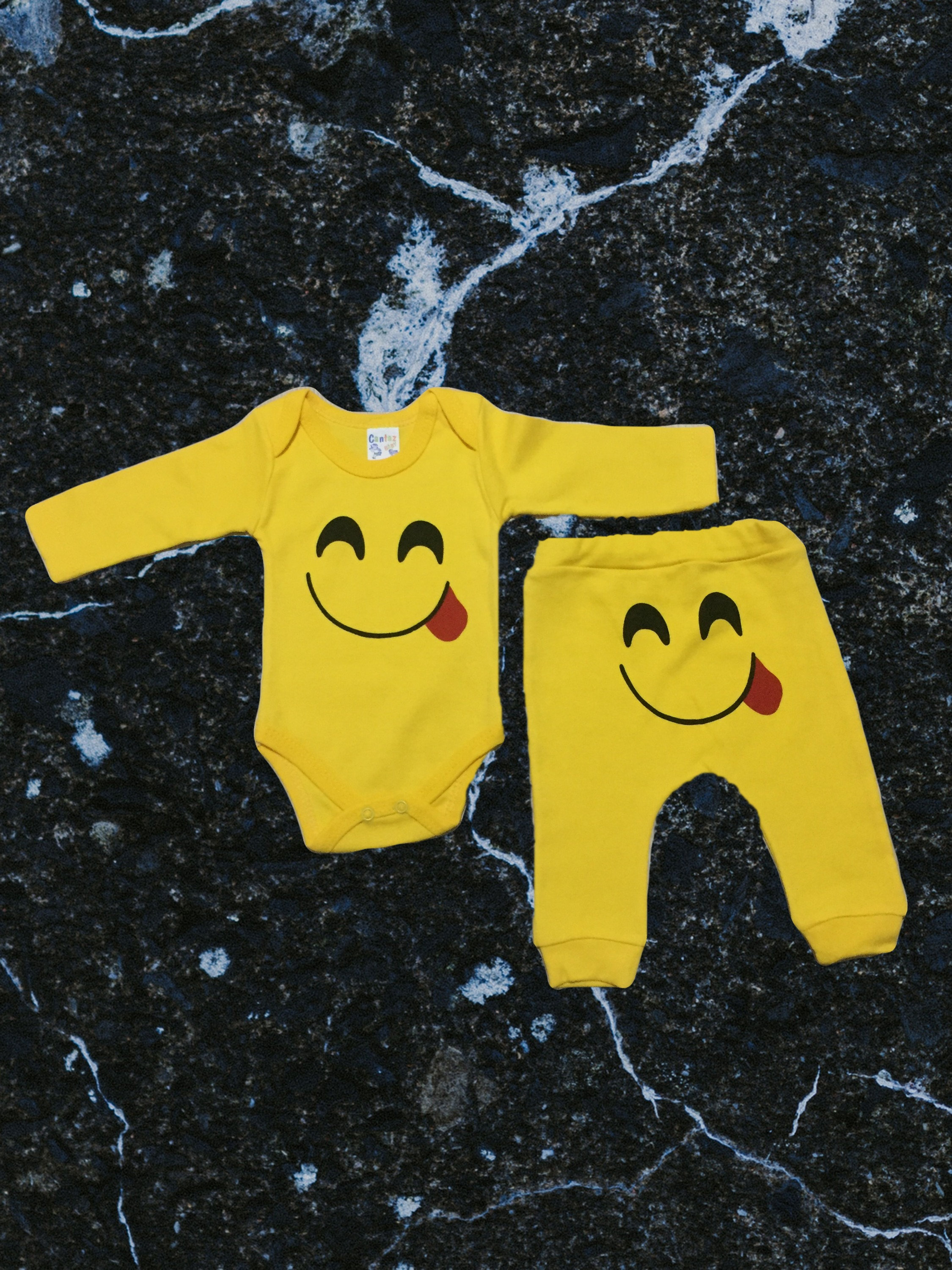 Gulen Yuz Emoji Bebek 2 Li Takim Parissocks Gulen Yuz Emoji Bebek 2 Li Takim Parissocks