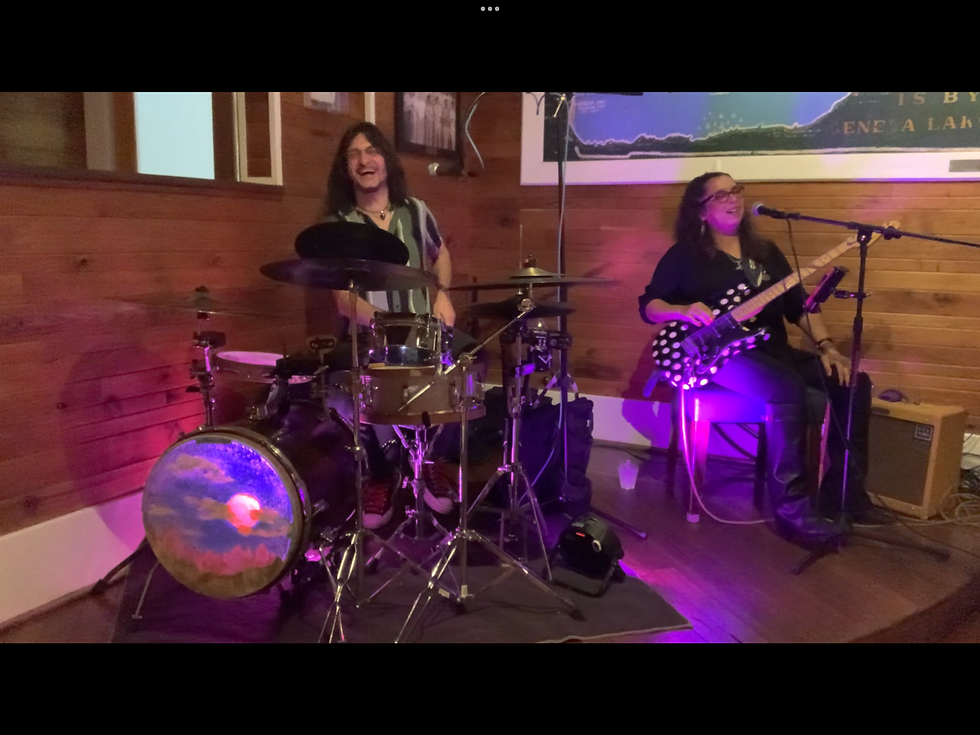 Ivy Ford and Whalen at The Geneva Tap House