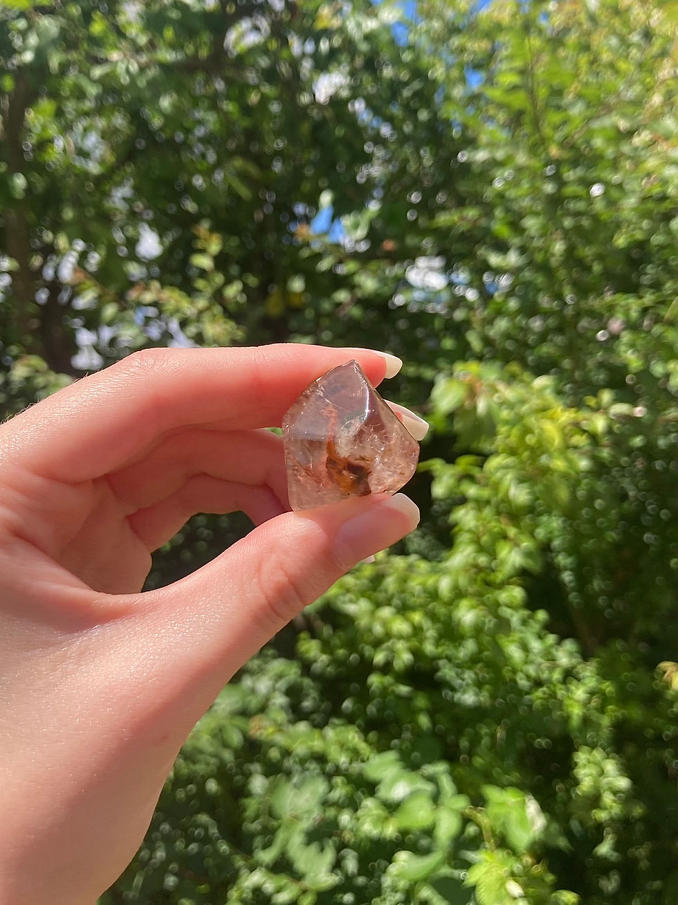 Thumbnail: amphibole quartz tumbled point 16