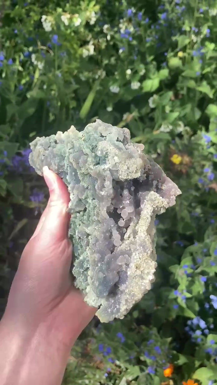 Thumbnail: grape agate cluster 230