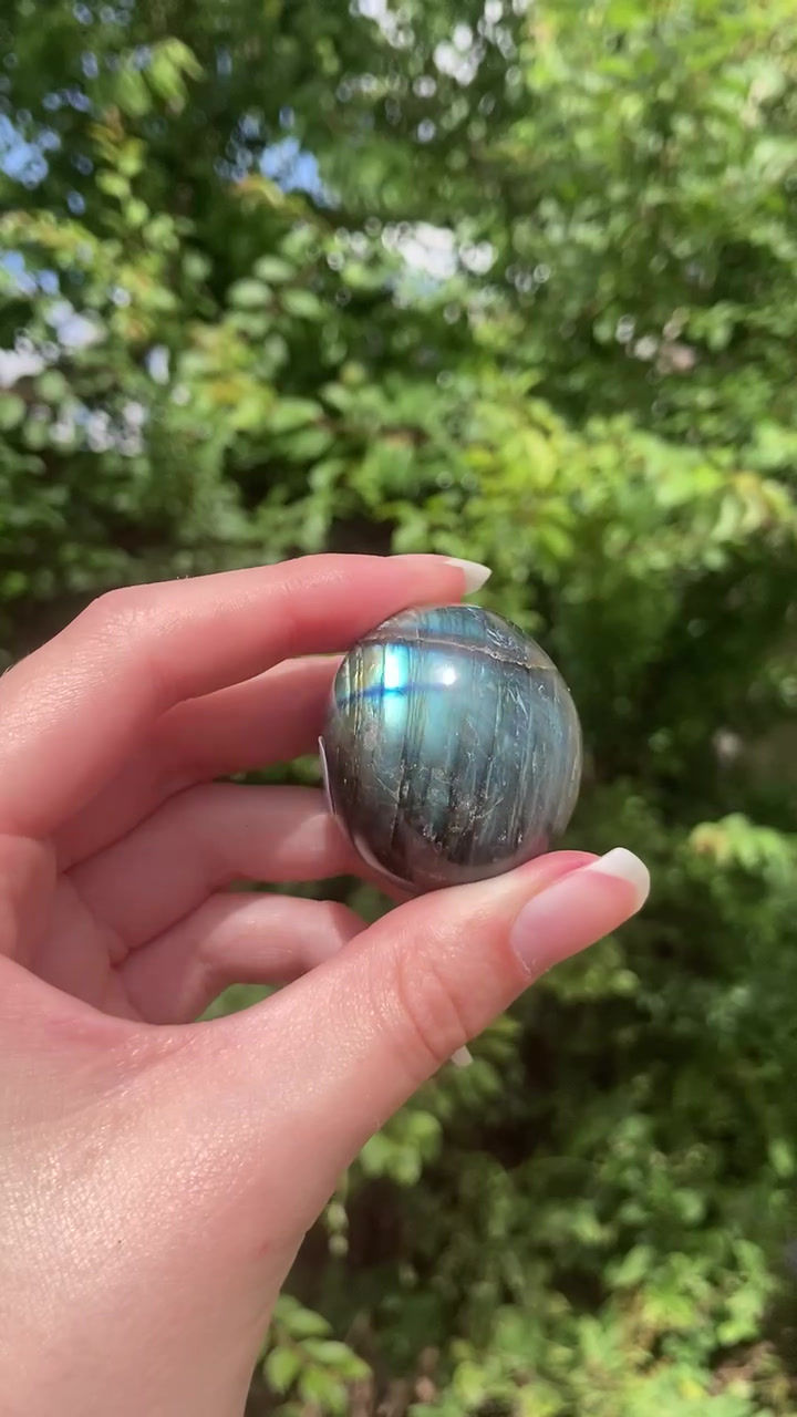 Thumbnail: labradorite pebble 12c A - AAA grade