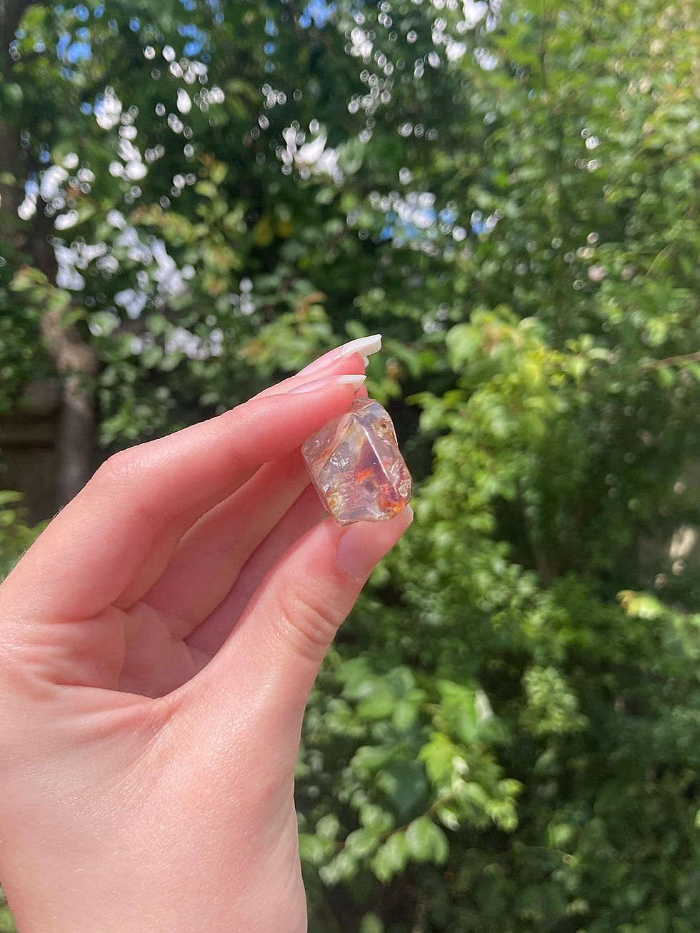 Thumbnail: amphibole quartz tumbled point 26