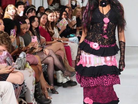 Chloelikespinkshop: Nostalgia Meets the Runway