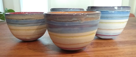 single drippy ice cream bowl