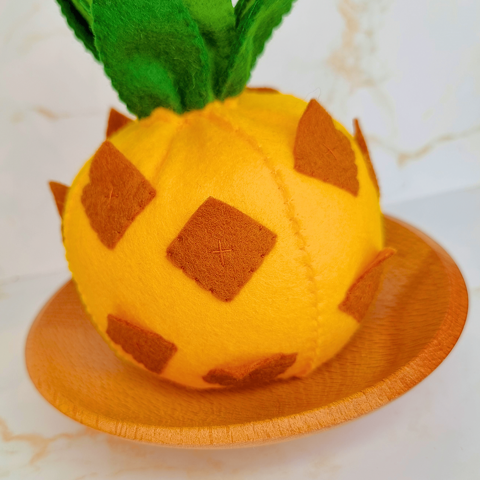 Miniaturbild: Felt Pineapple