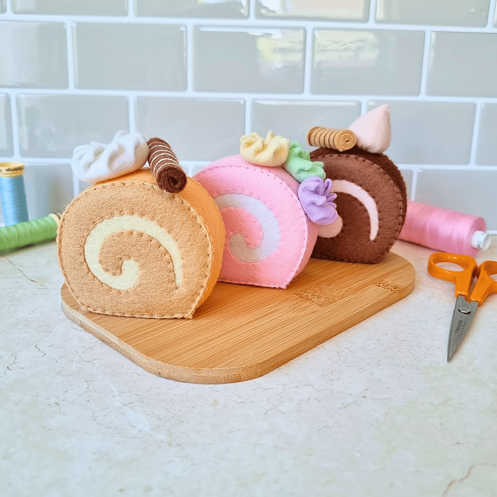 Miniature : Felt Swiss Roll Slice