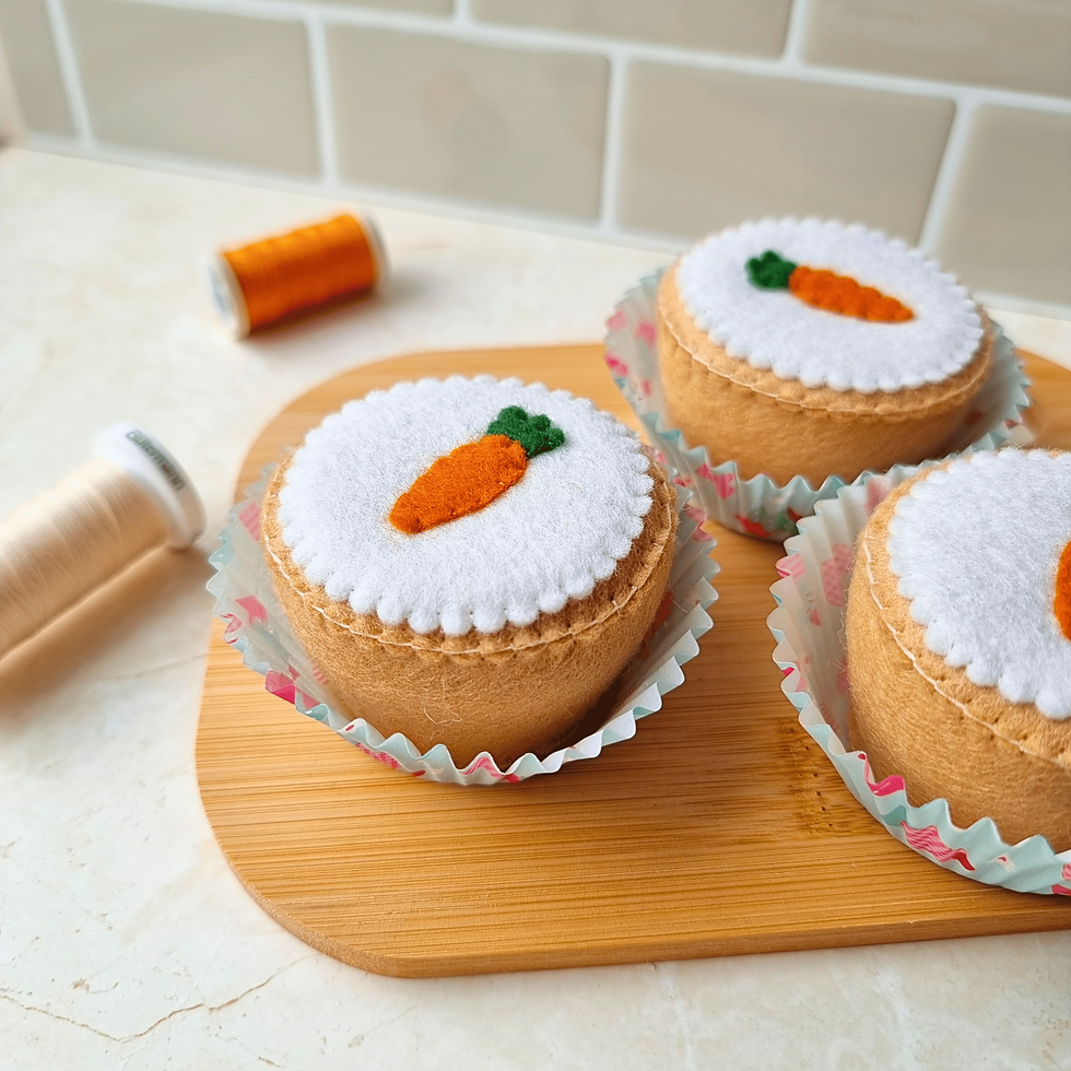 Miniatura: Felt Easter Cupcake