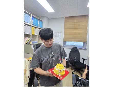 윤준연 학생 생일(9/15)