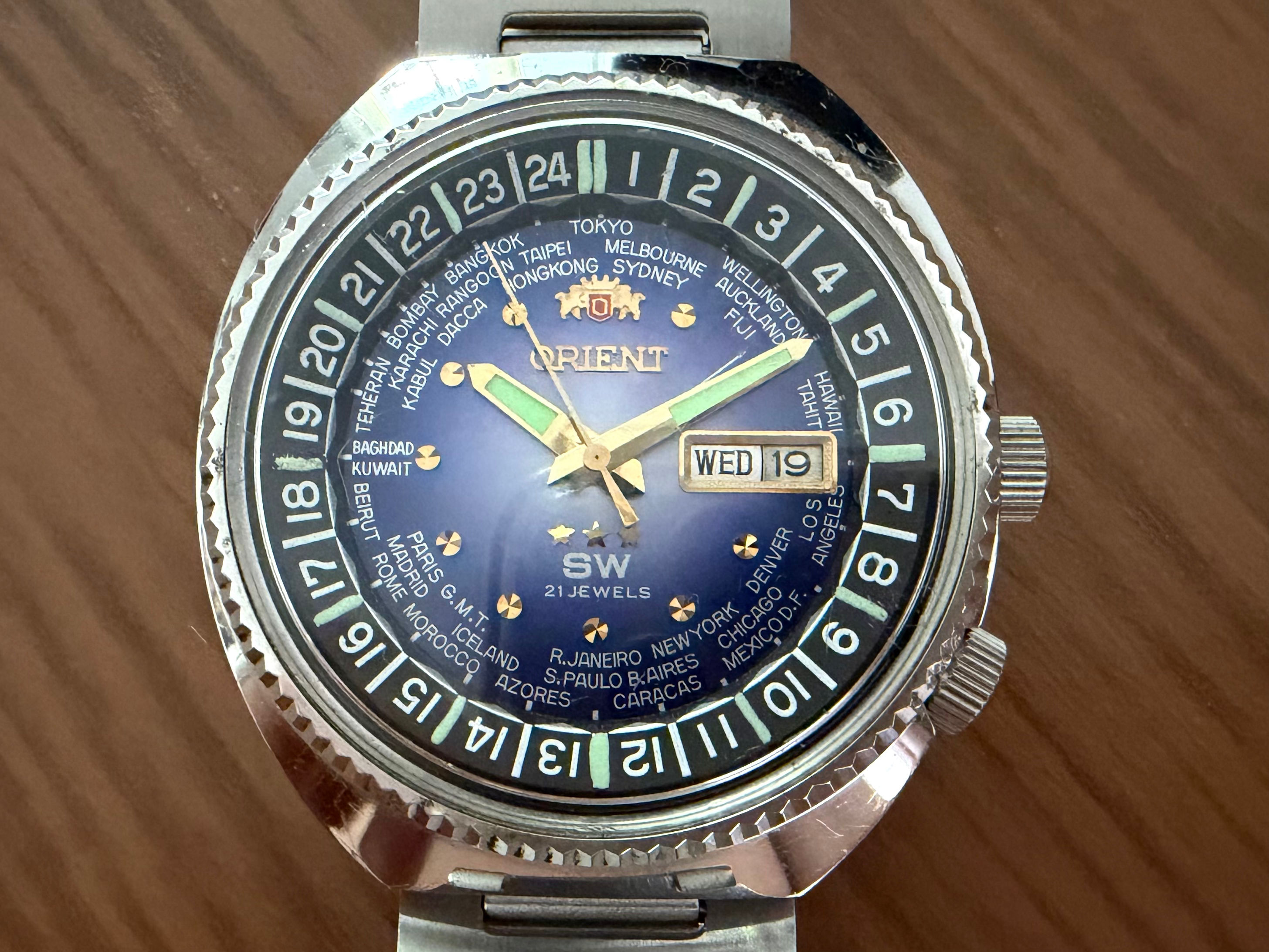 Orient Diver World Timer Day-Date Automático Antigo