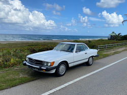 Mercedes-Benz 560SL